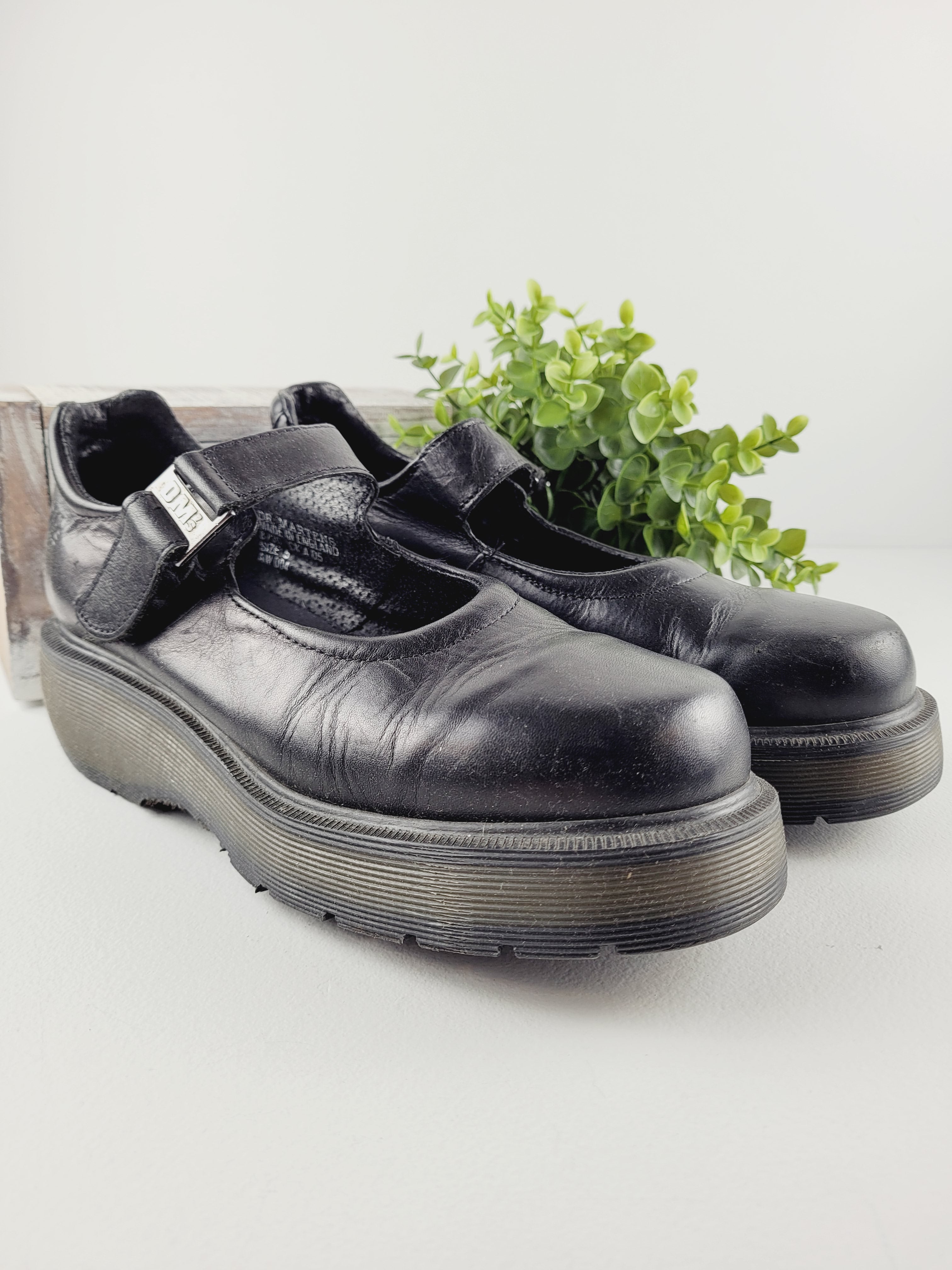 Dr martens shoes size 2025 5