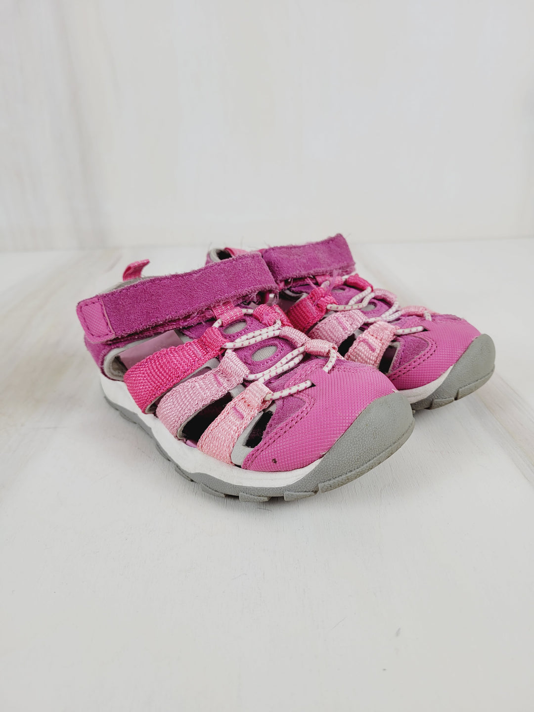 GEORGE CUSHION FOAM SANDALS PINK SIZE 8 KIDS PRE-LOVED