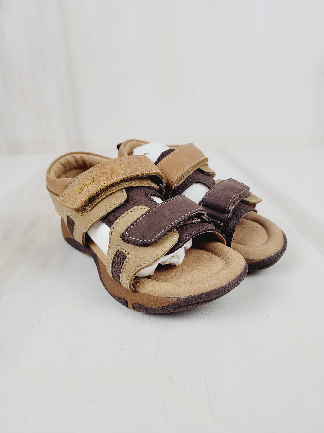 UMI LEATHER SANDALS KIDS SIZE 10 PRE-LOVED