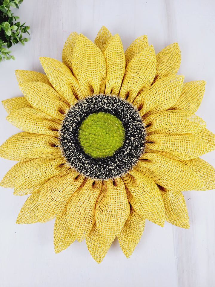 You & Home, Sunflower Wreaths