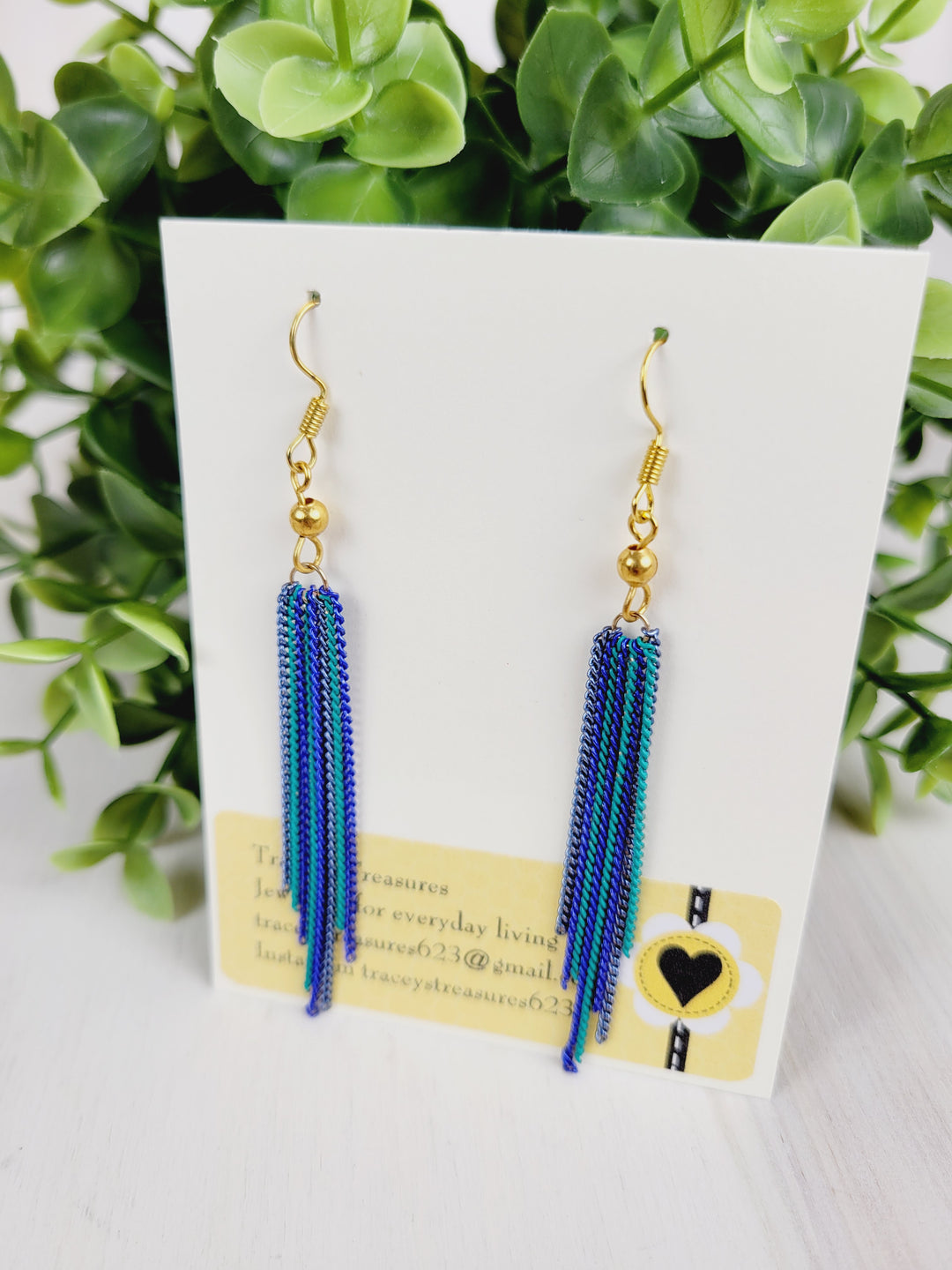 Tracey's Treasures, Dangle Earrings