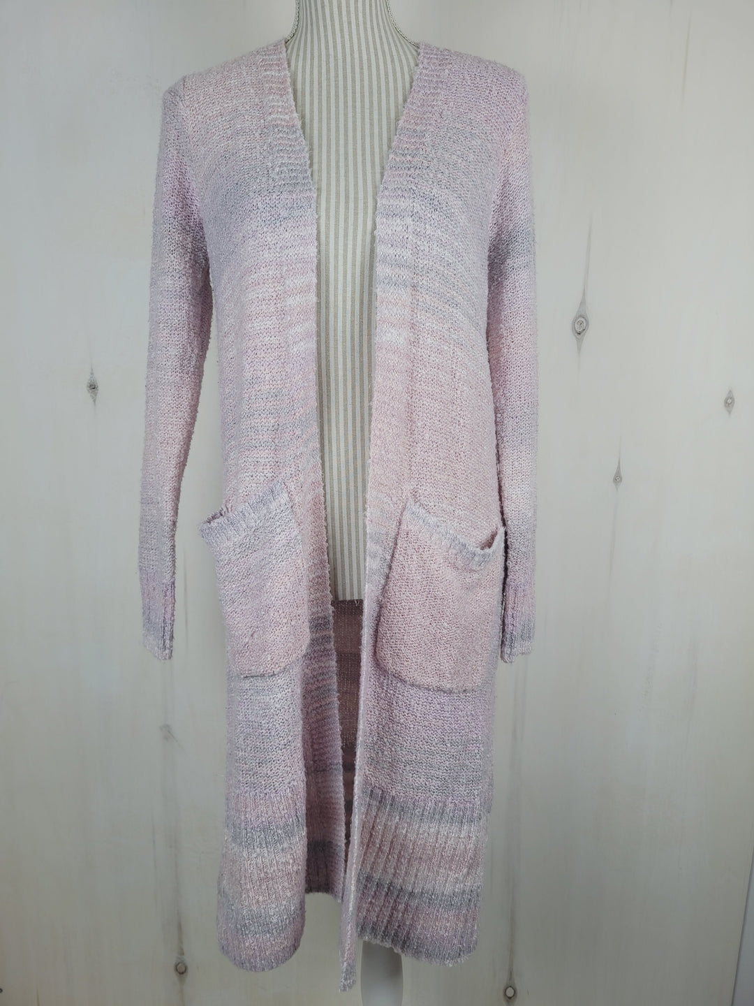 HOLLISTER PASTEL LONG SWEATER LADIES MEDIUM PRE-LOVED