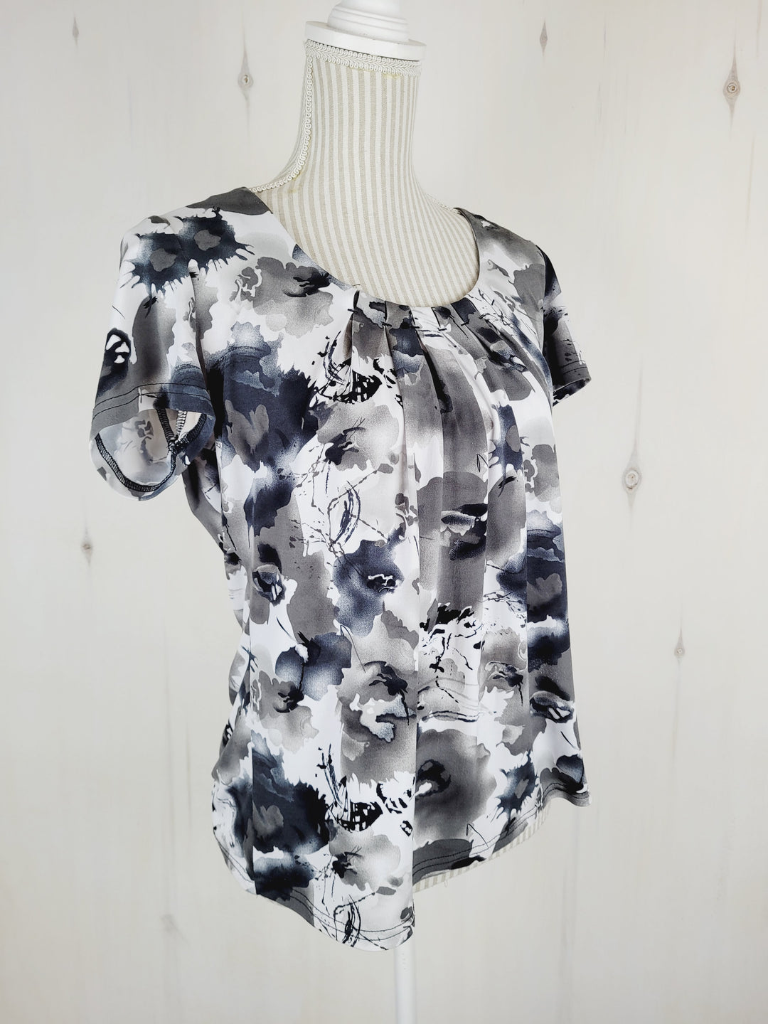 REITMANS TOP LADIES MEDIUM PRE-LOVED