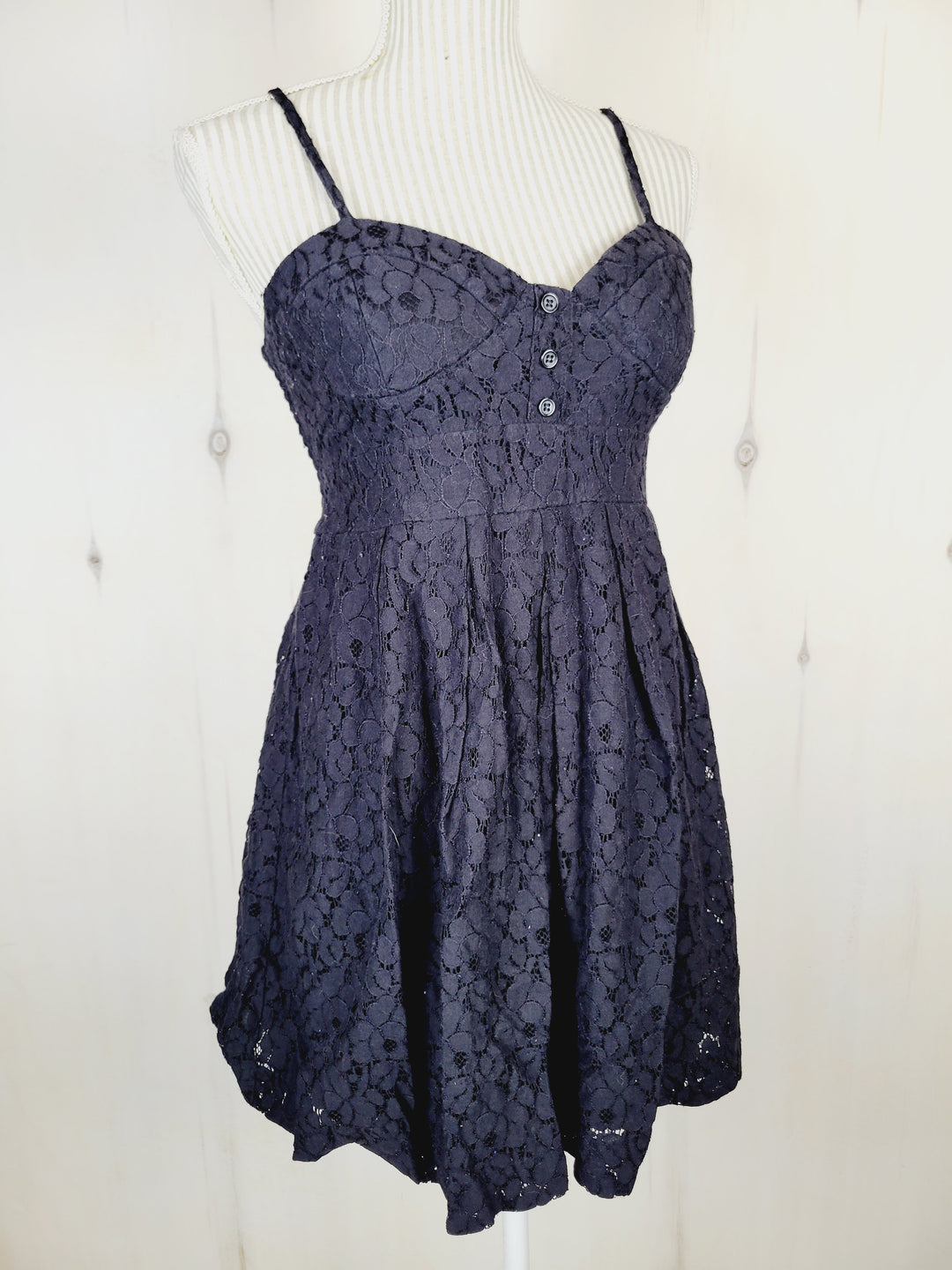 BLUENOTES BLACK LACE DRESS LADIES MEDIUM PRE-LOVED