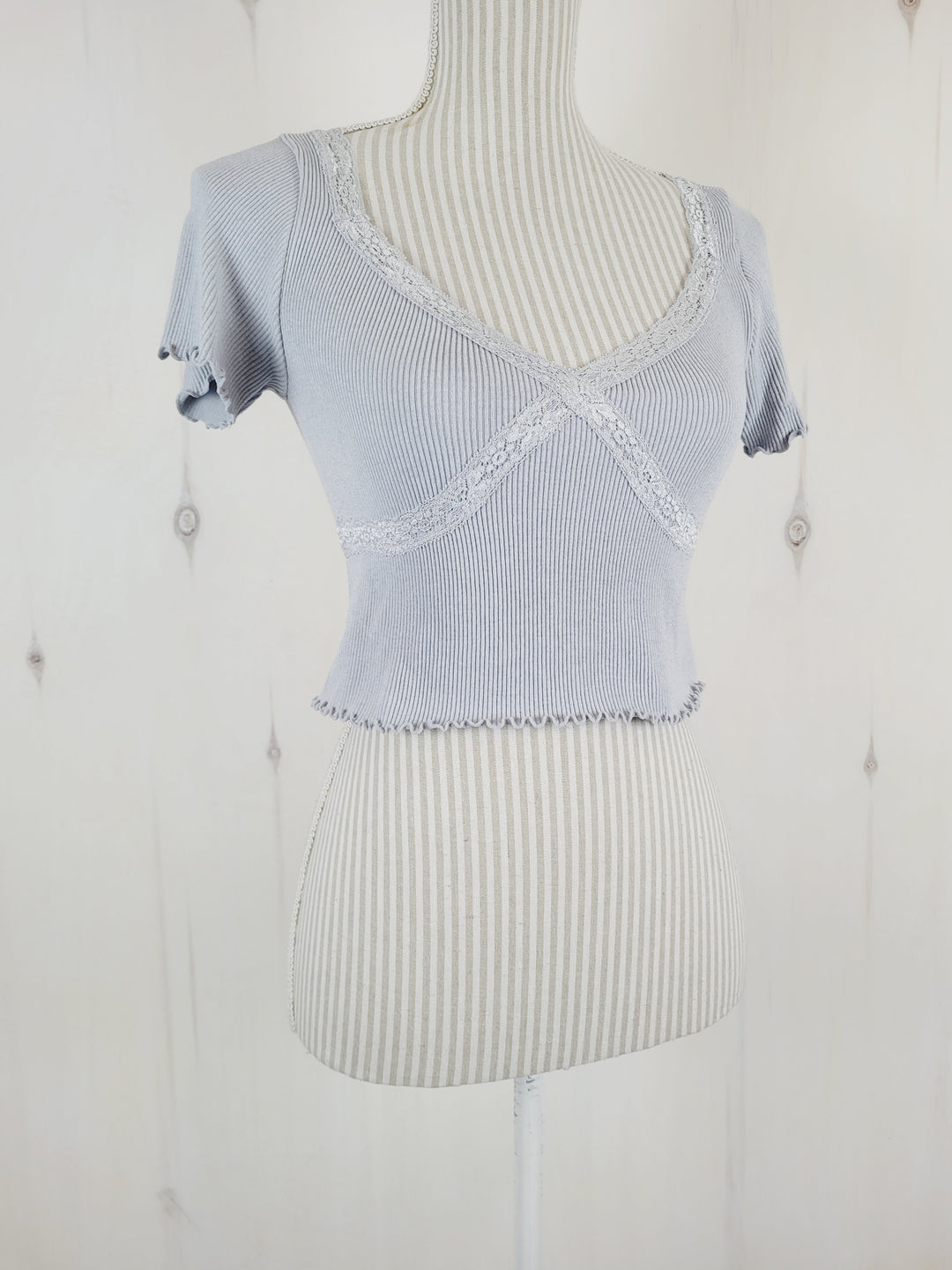 ARDENES GREY CROPPED TOP LADIES SMALL PRE-LOVED