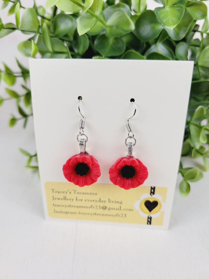 Tracey's Treasures, Red Flower Collection