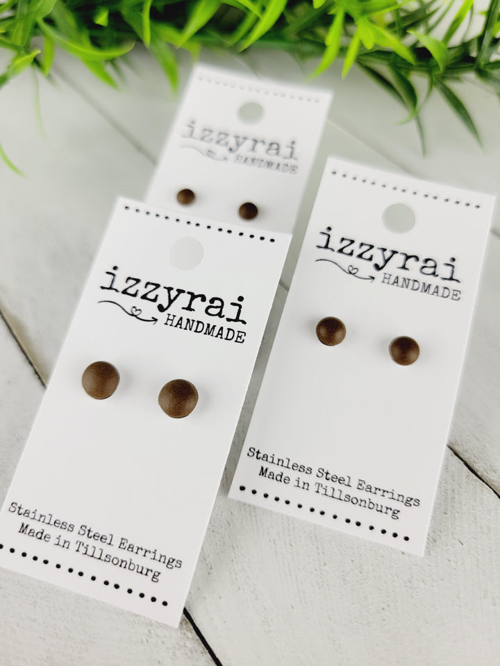 Izzyrai Handmade, Matte Finish Stud Earrings