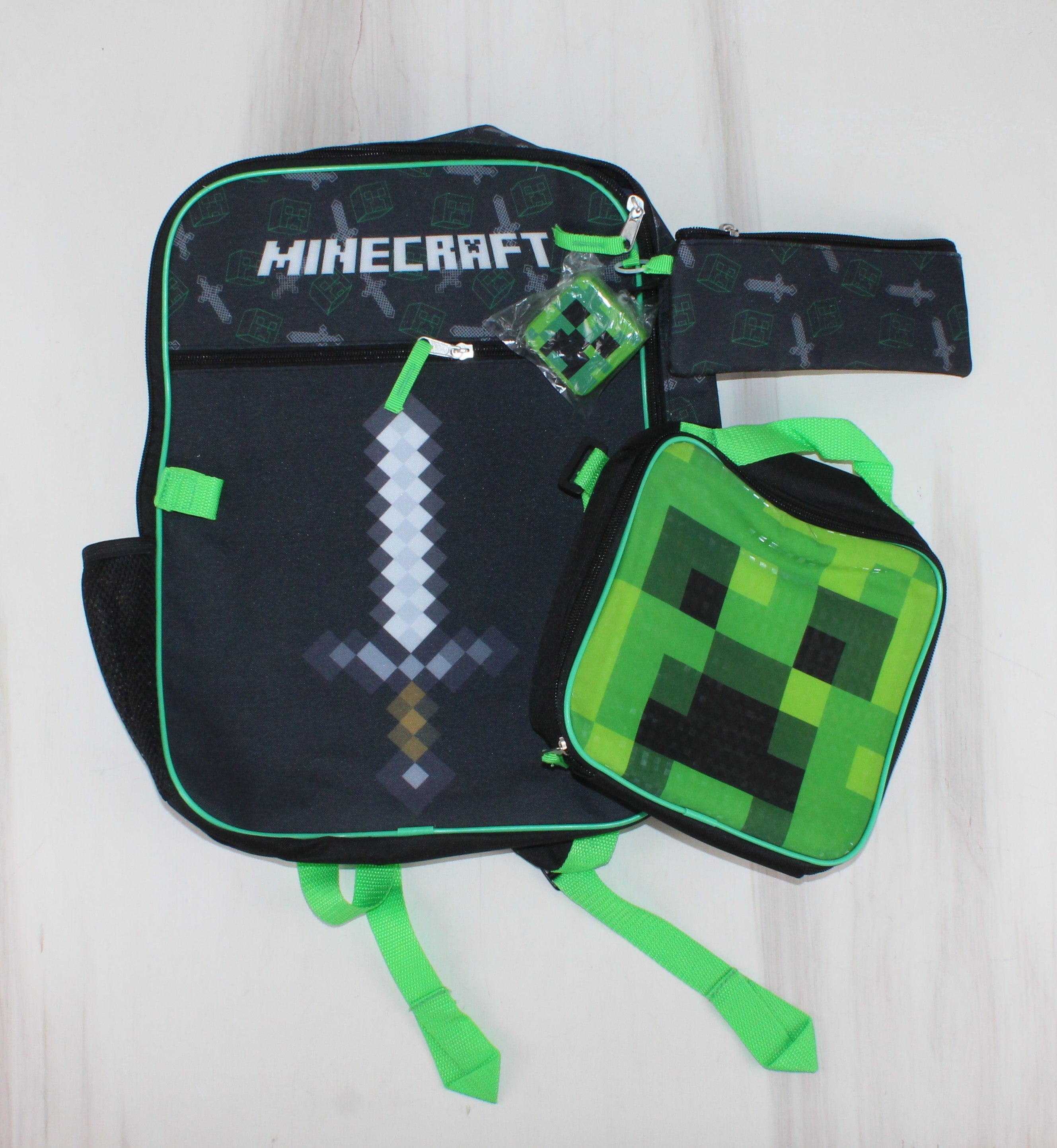 MINECRAFT BACKPACK PENCIL CASE LUNCHBOX KEYCHAIN PRE LOVED