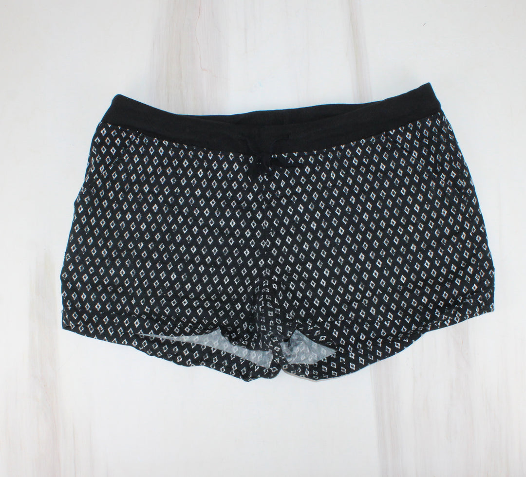 GEORGE BLACK & WHITE DIAMOND SHORTS LADIES SIZE 14 PRE-LOVED