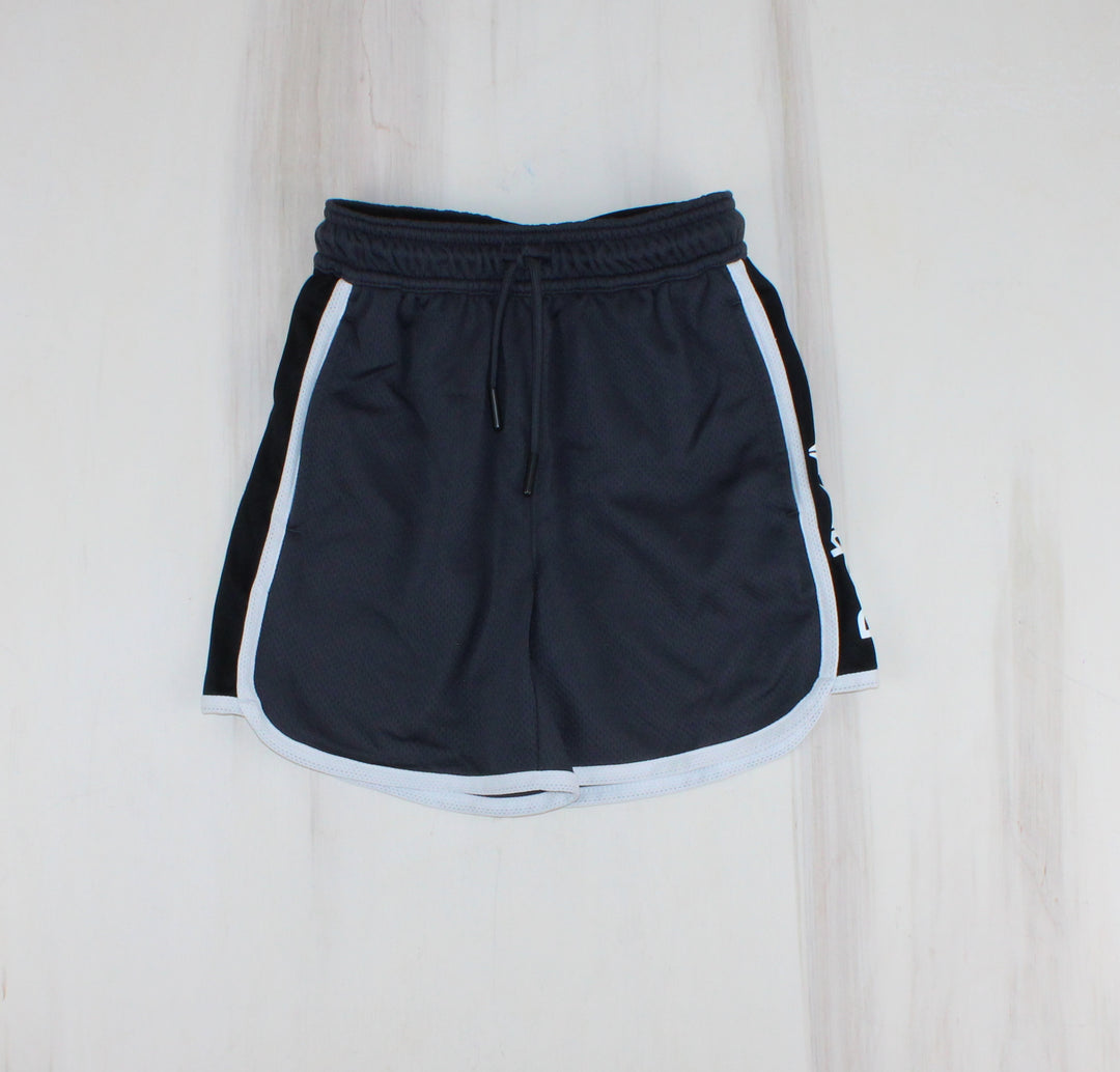 REEBOK ATHLETIC SHORTS BLACK 4/5Y PRE-LOVED