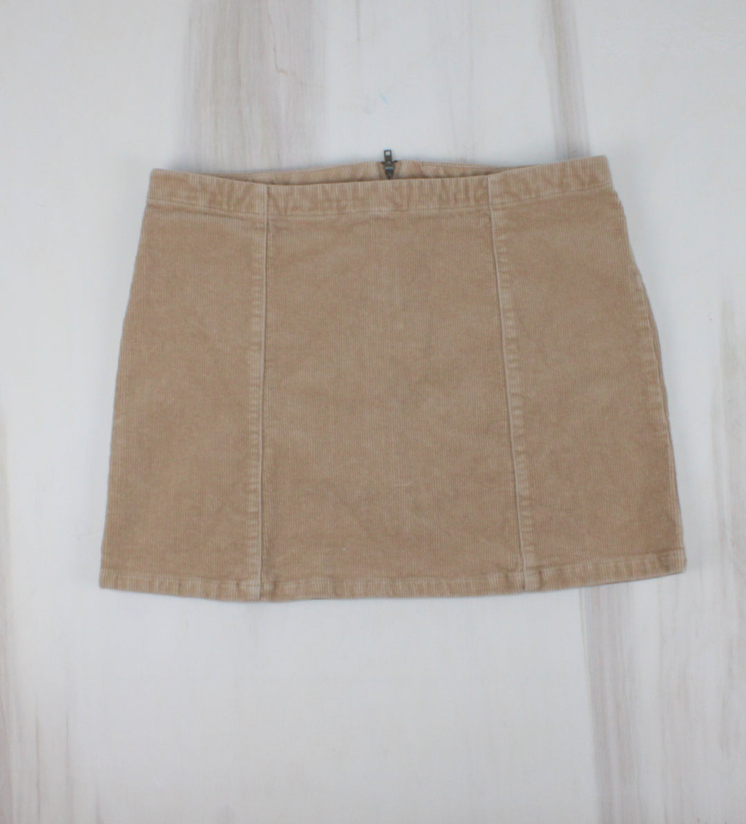 FOREVER 21 GIRLS TAN CORDUROY SKIRT 13/14Y PRE-LOVED