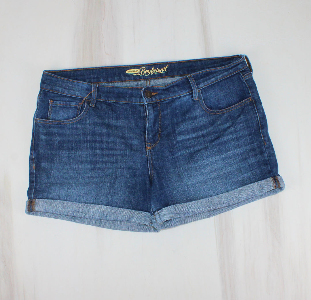 OLD NAVY BOYFRIEND FIT DENIM SHORTS LADIES SIZE 12 EUC