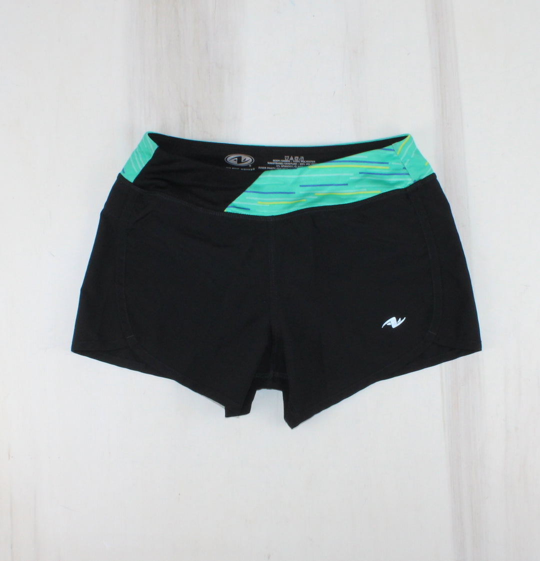 ATHLETIC WORKS BLACK SHORTS 7/8Y PRE-LOVED