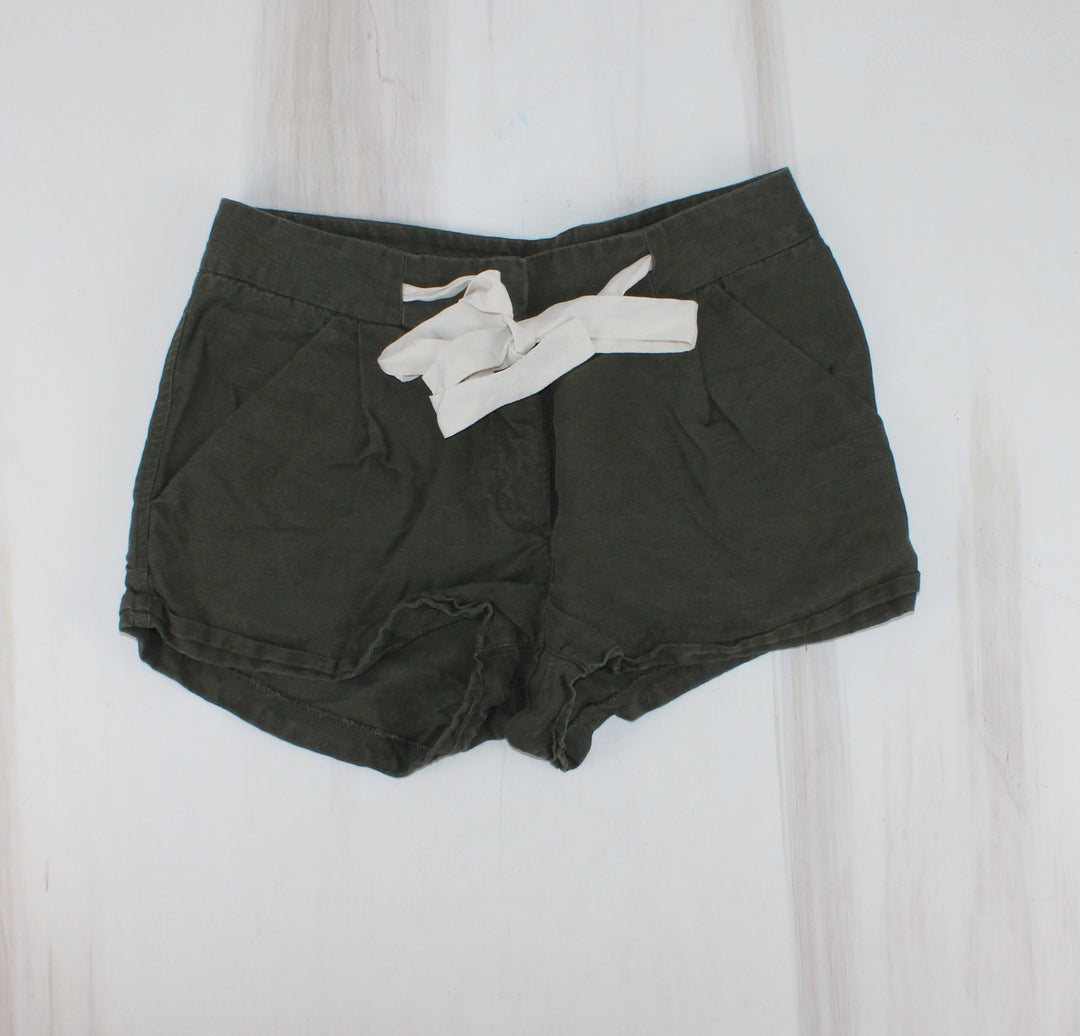 WILFRED MOSS GREEN SHORTS LADIES SIZE 0 PRE-LOVED