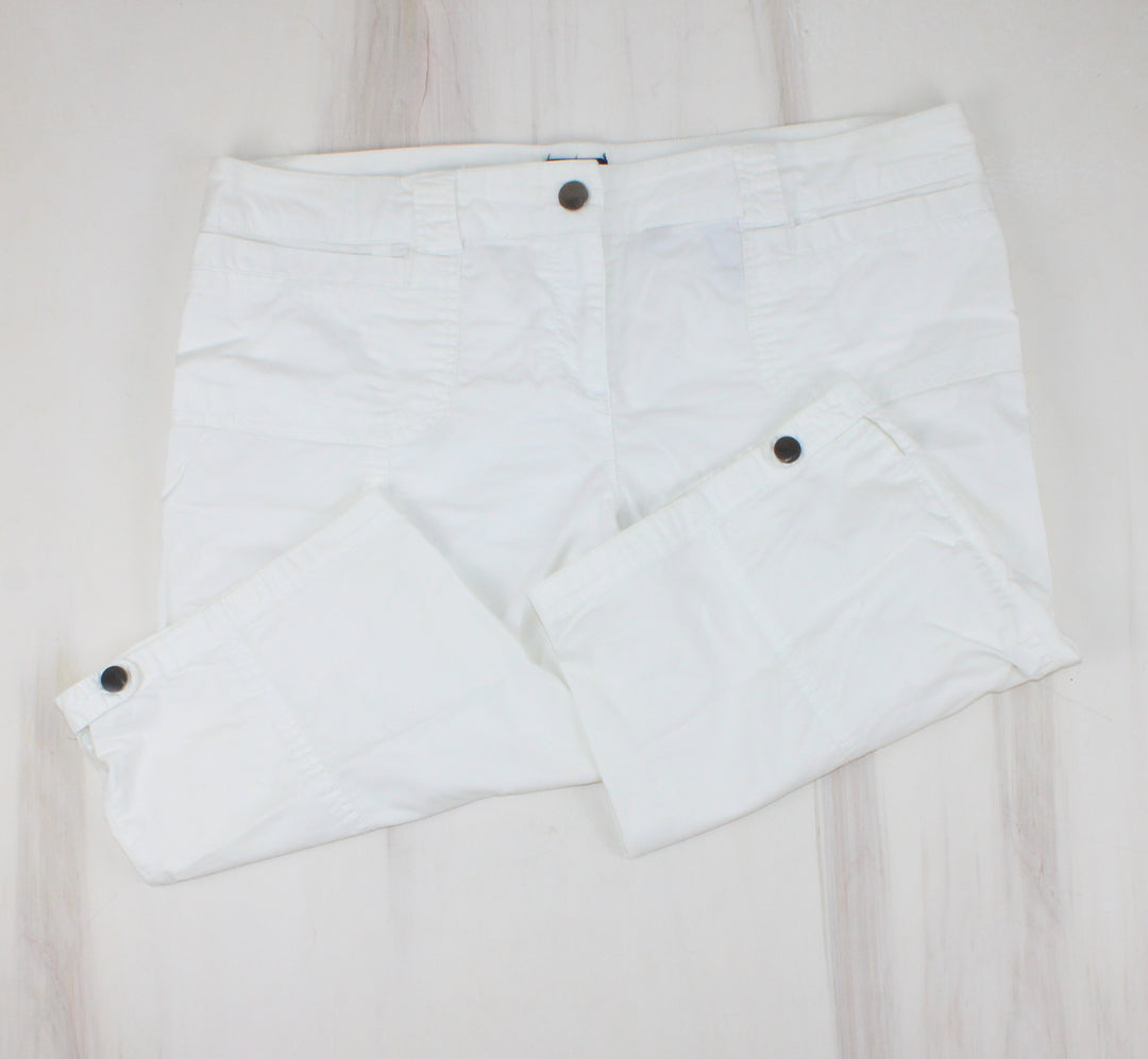 REITMANS WHITE CAPRIS LADIES 16P PRE-LOVED